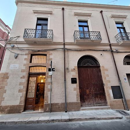 Antonio'S Holiday Home Brindisi Exterior photo